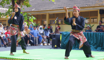 Penampilan Ekstrakurikuler Pencak Silat