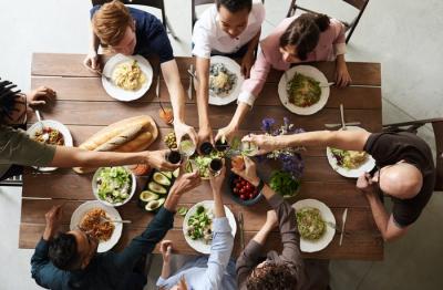 Manfaat Makan Bersama dengan Keluarga di Rumah